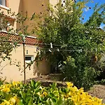 Grande Maison Avec Piscine, Parking Et Wifi Villa