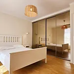Grande Maison Avec Piscine, Parking Et Wifi * Balaruc-les-Bains