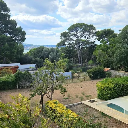 Villa Grande Maison Avec Piscine, Parking Et Wifi