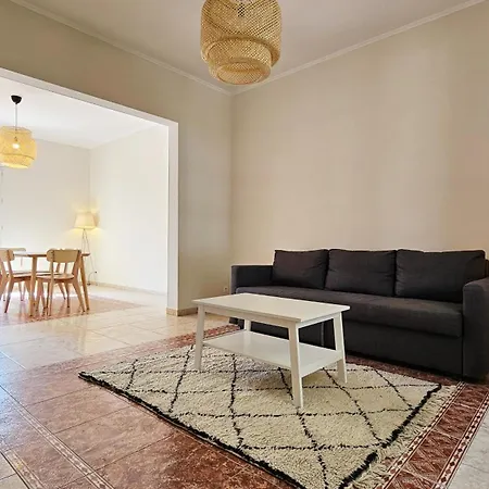 Grande Maison Avec Piscine, Parking Et Wifi Villa *