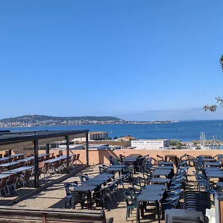 Grande Maison Avec Piscine, Parking Et Wifi * بالاروك ليه بان